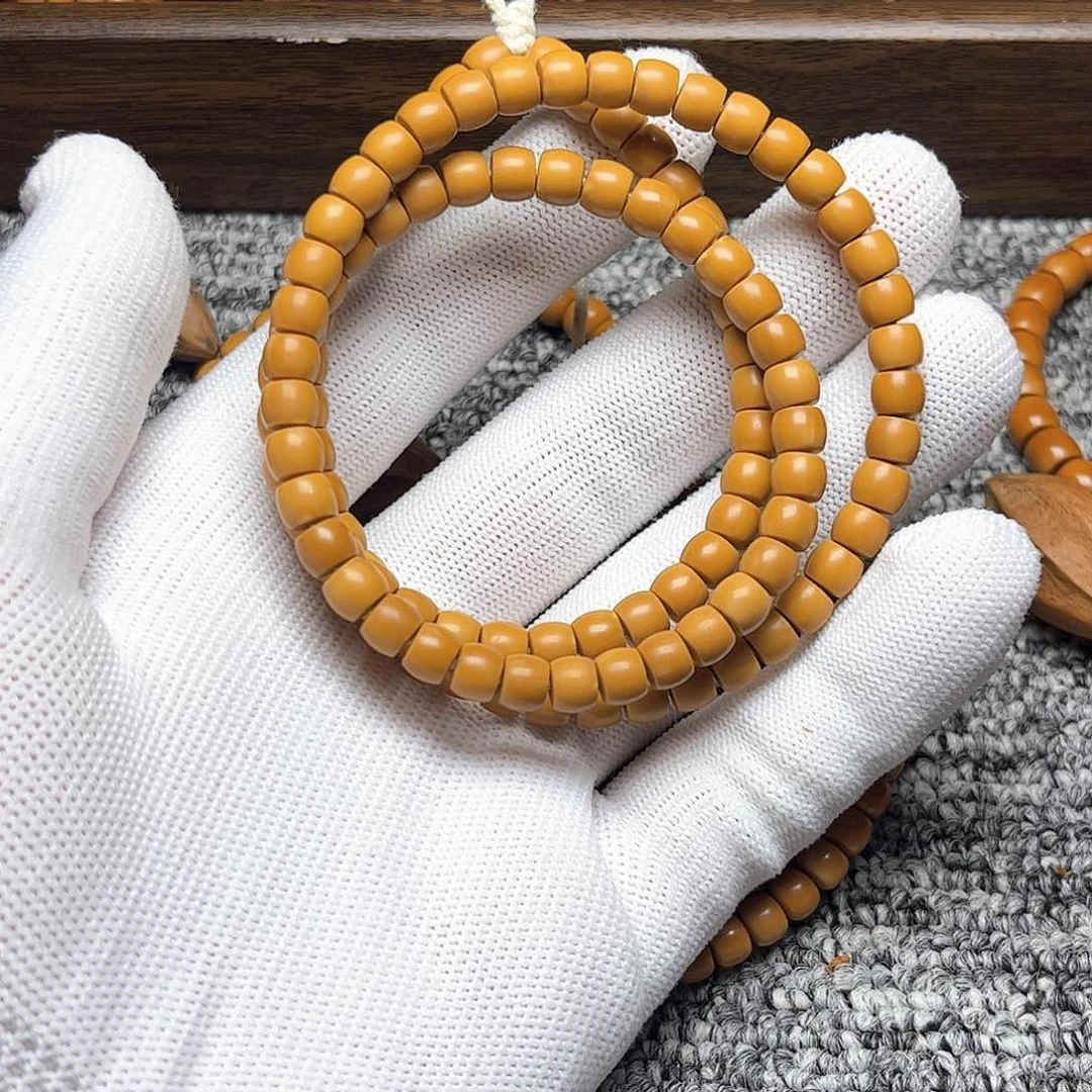 橄榄核手串/手链海****96.2老挝核尖 直切 10颗