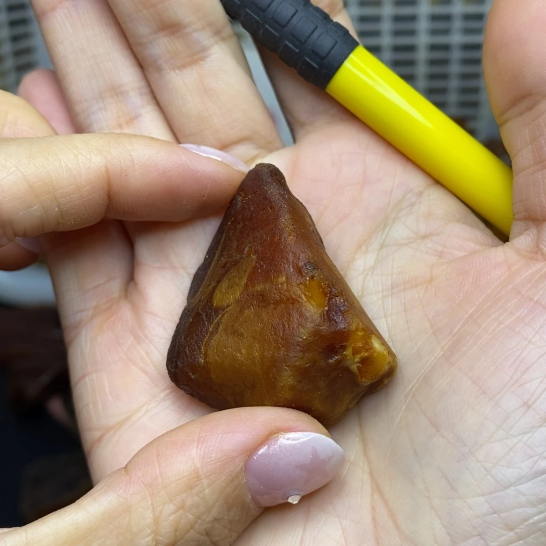 未镶嵌定制蜜蜡心***凉胖