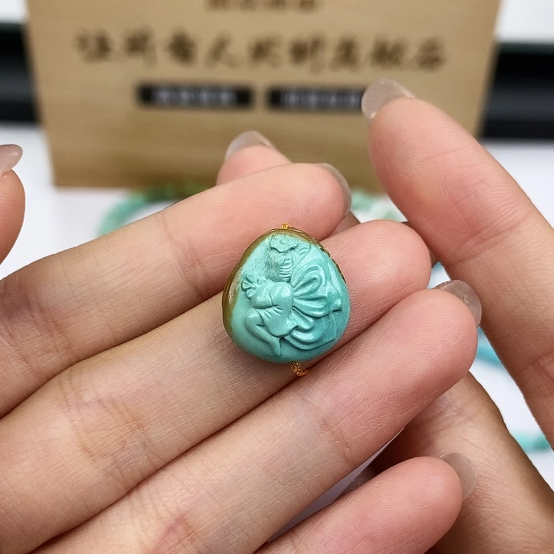 绿松石未镶嵌珠宝奇石