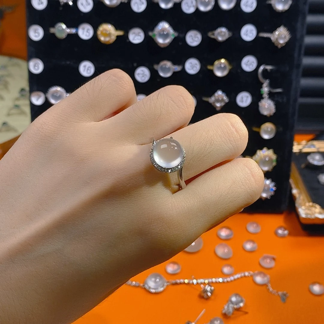 石英质玉合金戒指