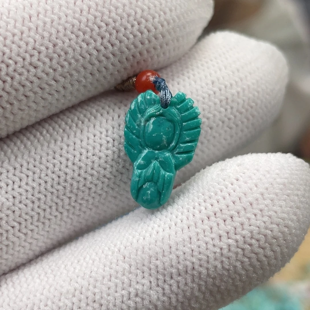 绿松石未镶嵌挂件