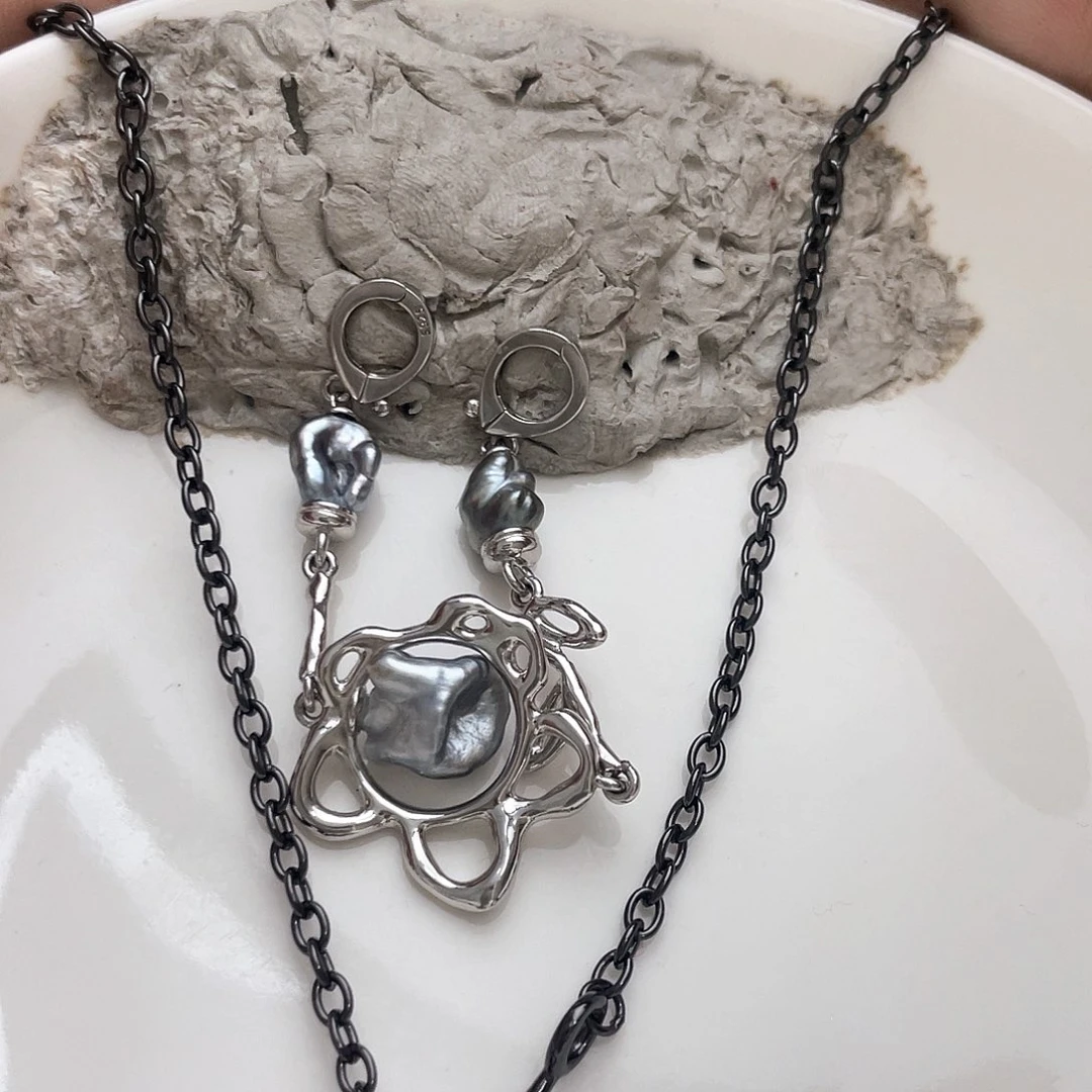 K***拉海水珍珠颈饰银S925镶嵌