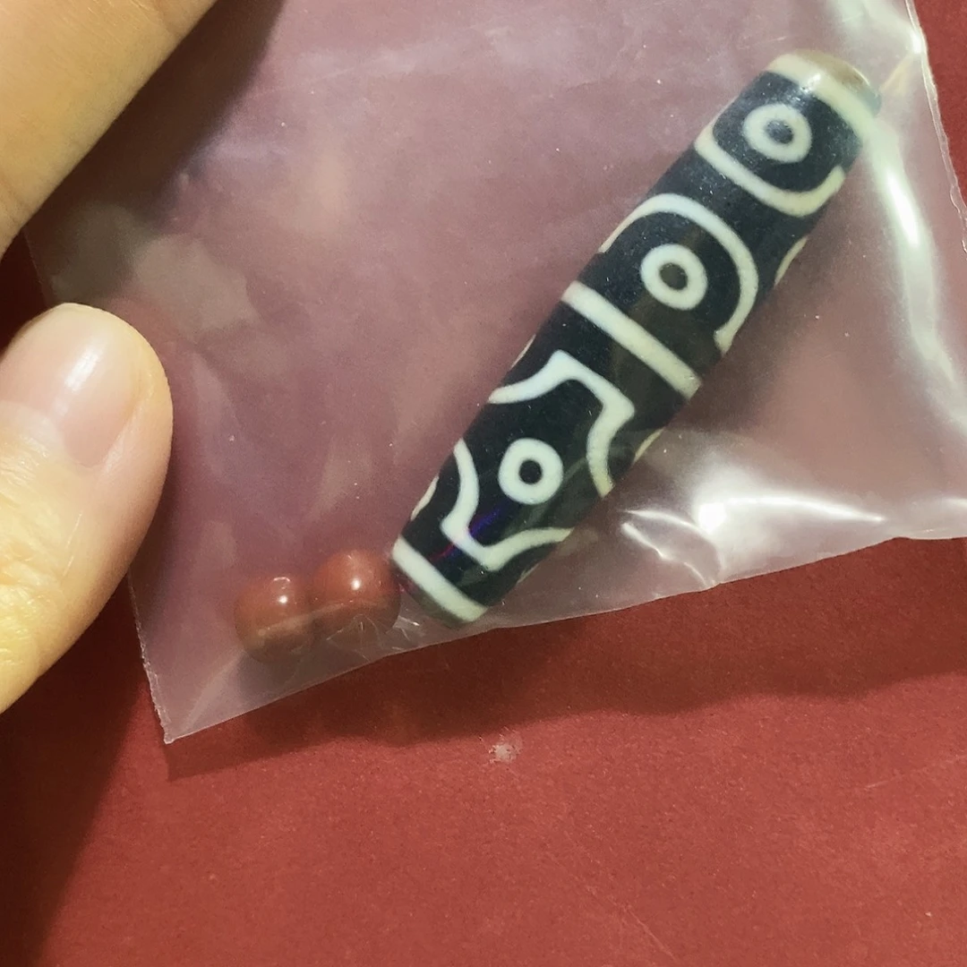 青***地玛瑙/玉髓未镶嵌颈饰行运顶料十二眼