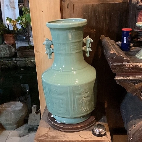 瓶龙泉青瓷龙泉青瓷