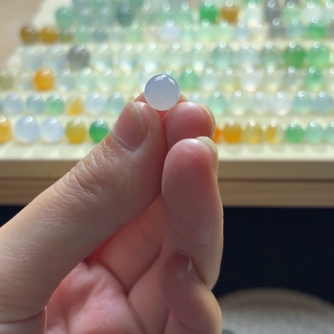 然***？翡翠散珠翡翠卡7.9 0325