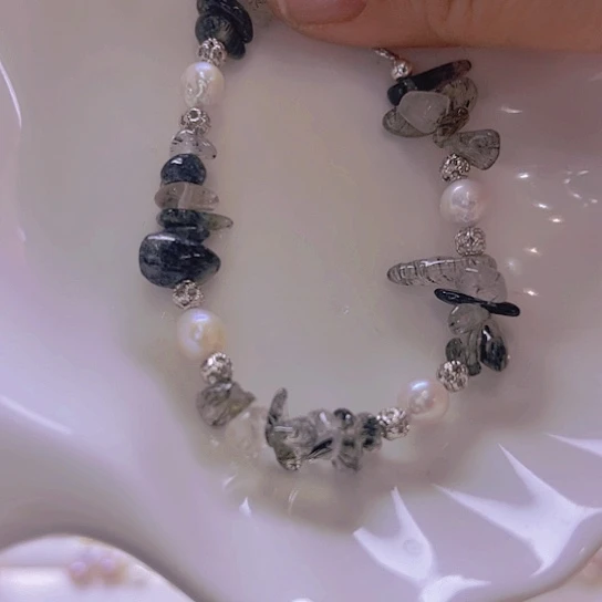 淡水珍珠颈饰合金