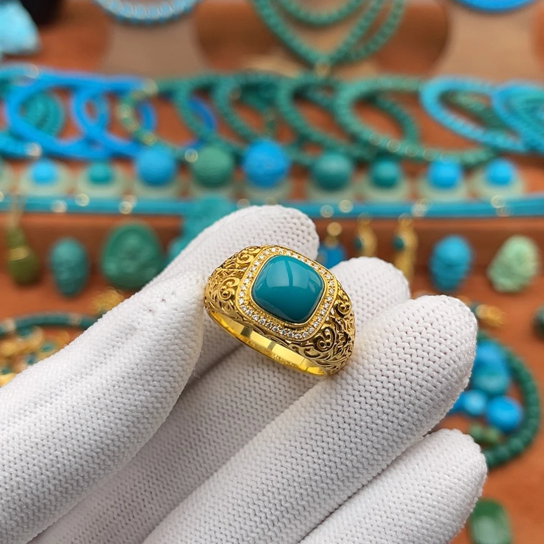 绿松石18K金镶嵌珠宝奇石