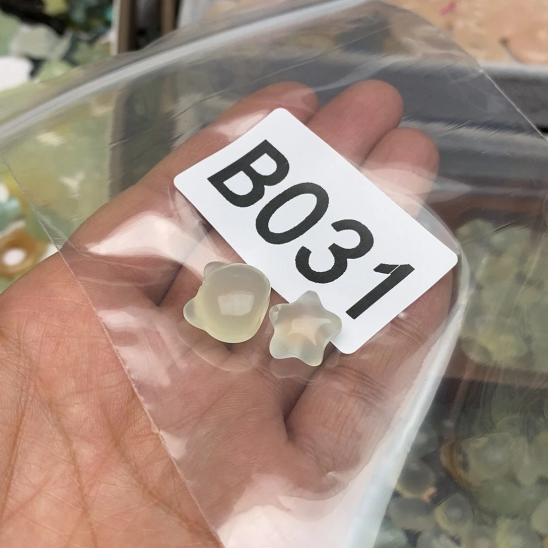 蛇纹石玉未镶嵌项链