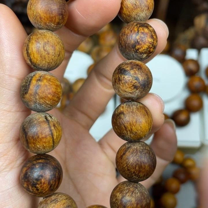 贡木把件夜**殇手串手串