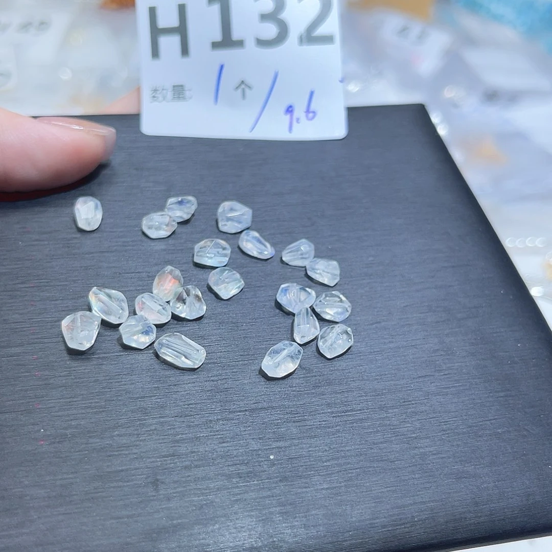 水晶珠宝半成品未镶嵌H132。
