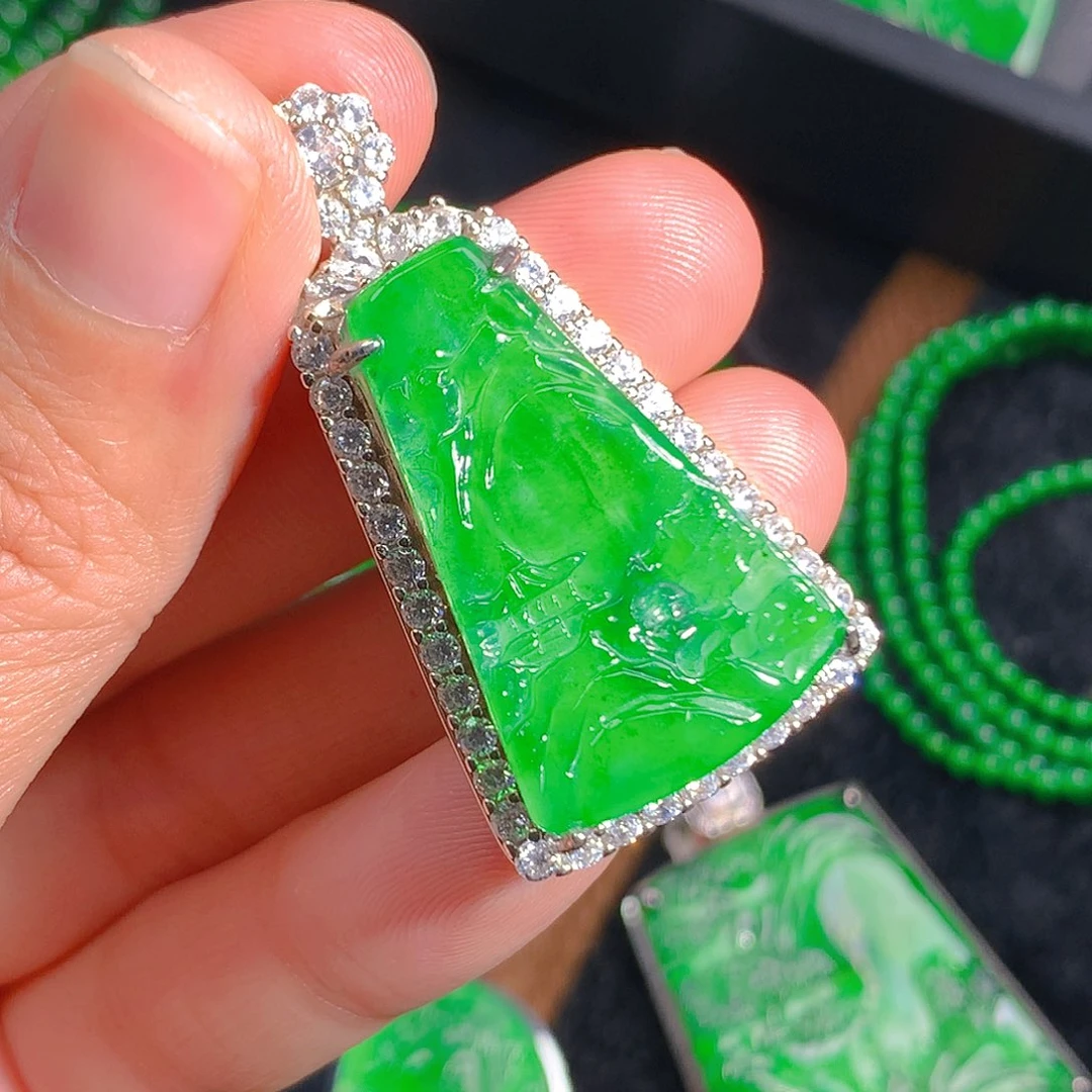 翡翠吊坠(不含链)未镶嵌