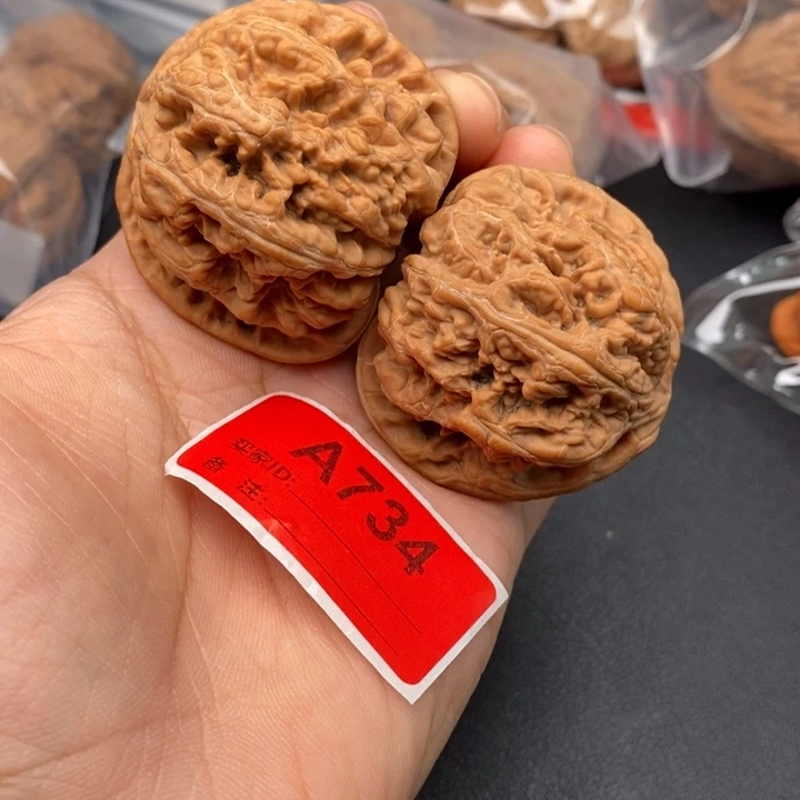 文玩核桃吊坠核桃