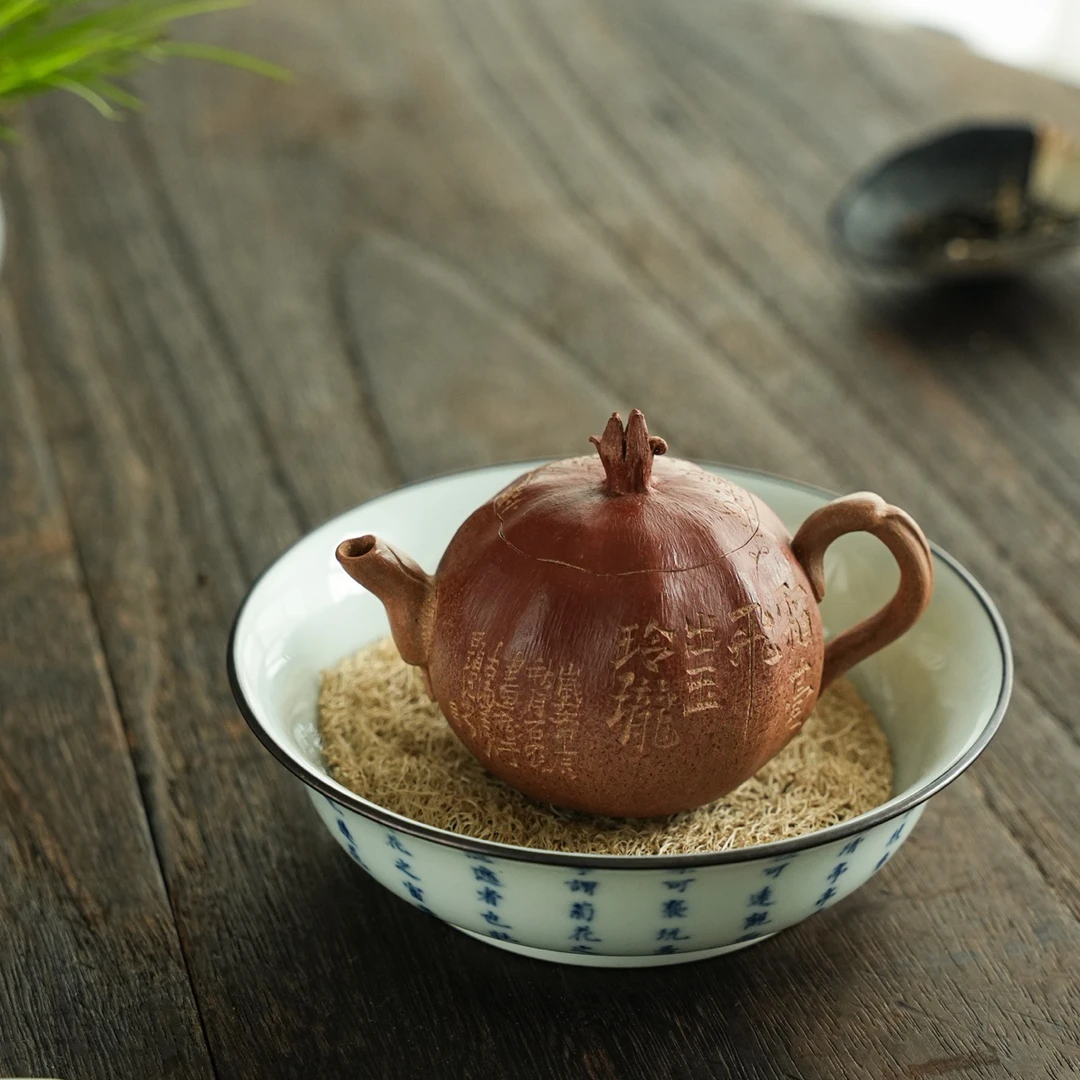 高端精品小石榴·手绘证书极品老段泥·全手轻胚·100cc