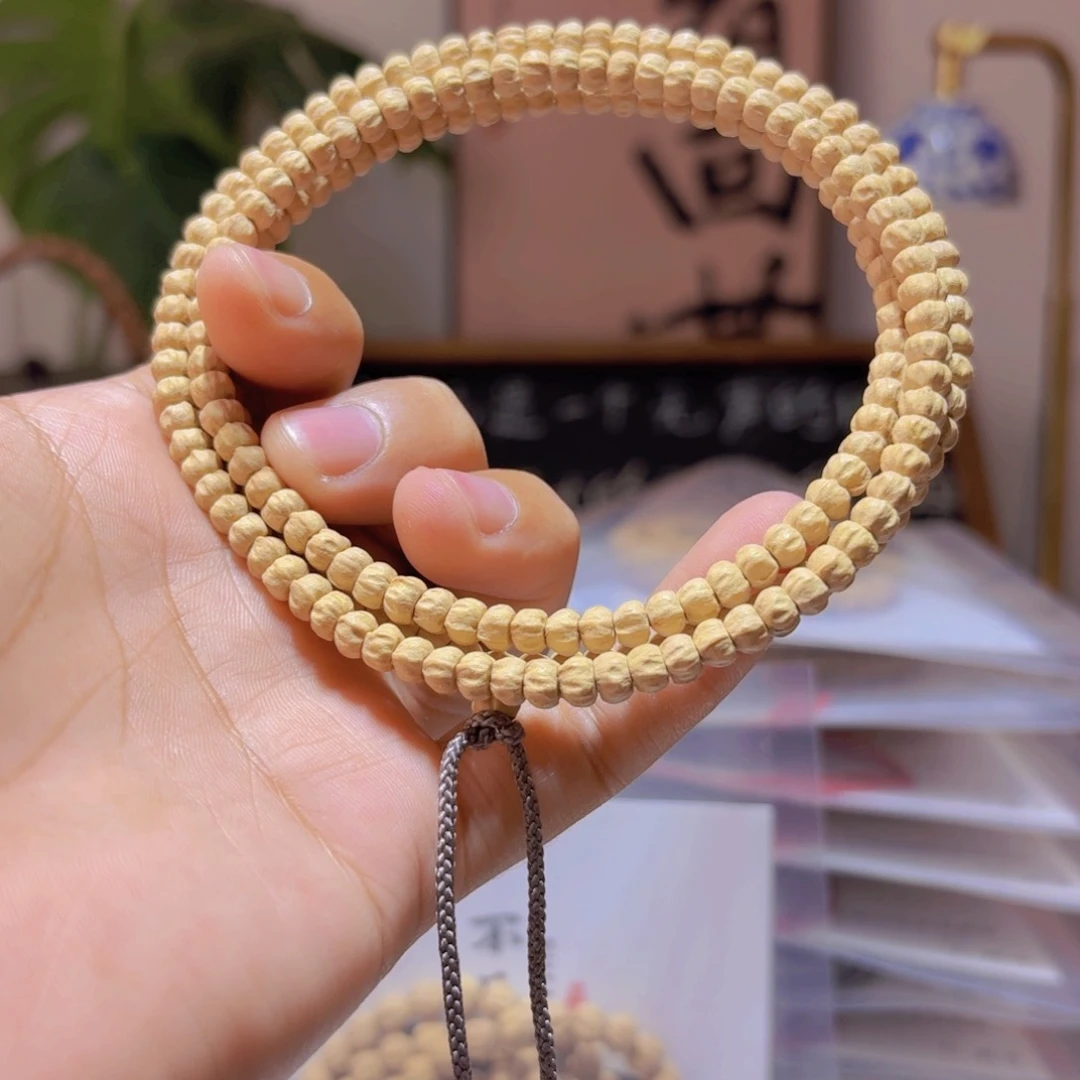 柏香籽/百香籽吊坠崔*班