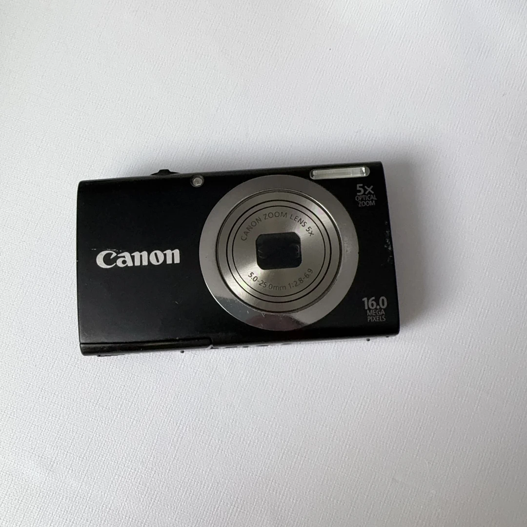 95新 Canon/佳能 A2300 配件齐全 1600万像素 冷白皮CCD