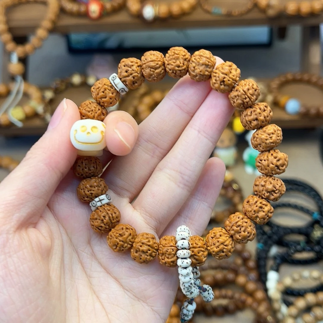 金刚菩提手串爱***边搭配阿呆