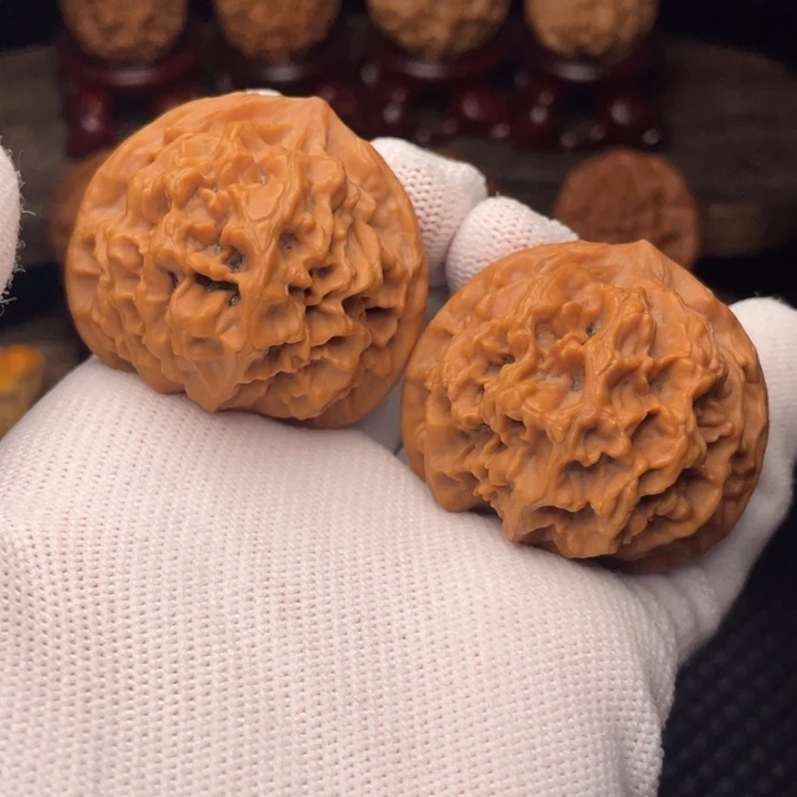 文玩核桃把件秦岭帝王官帽42全