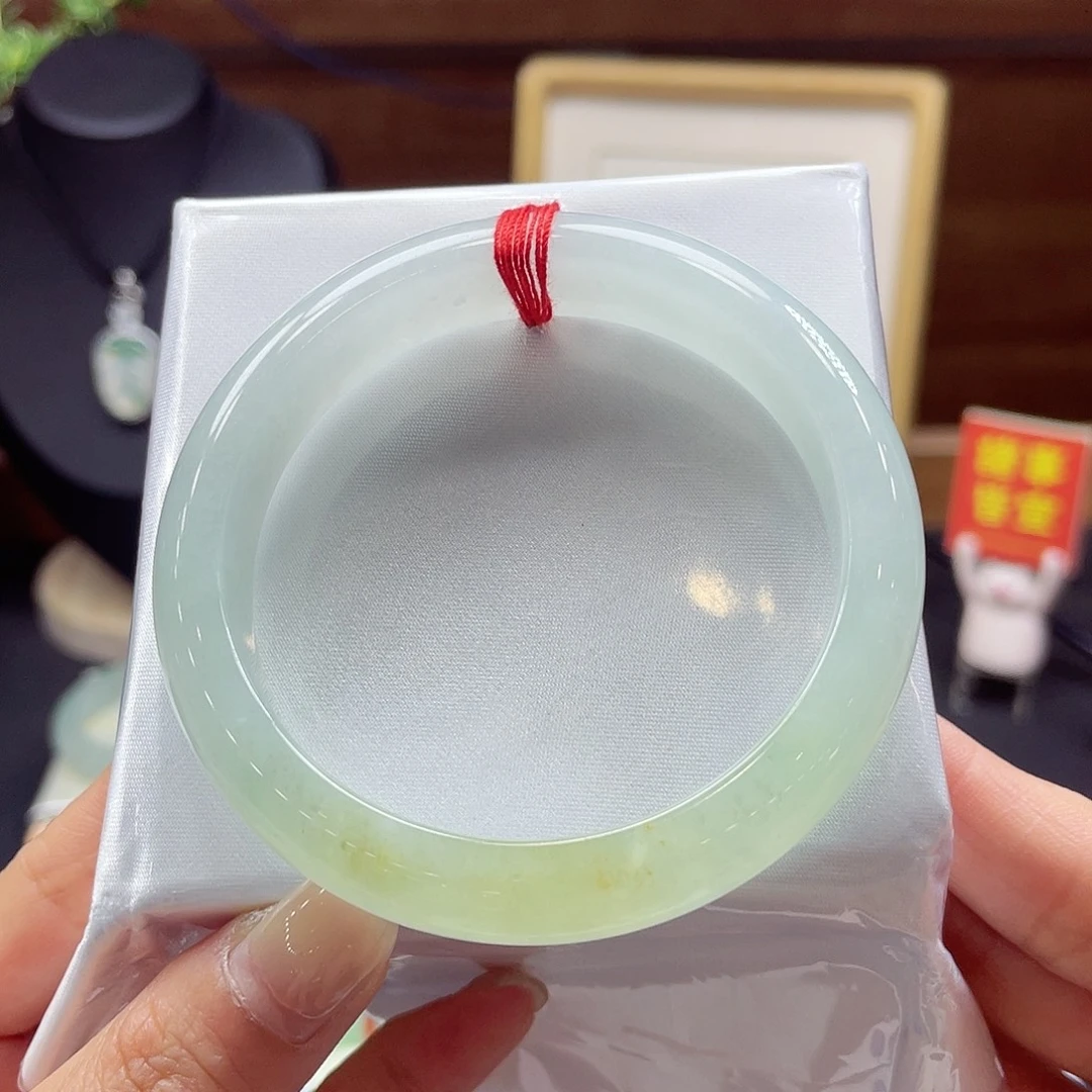 未镶嵌手镯翡翠46 号