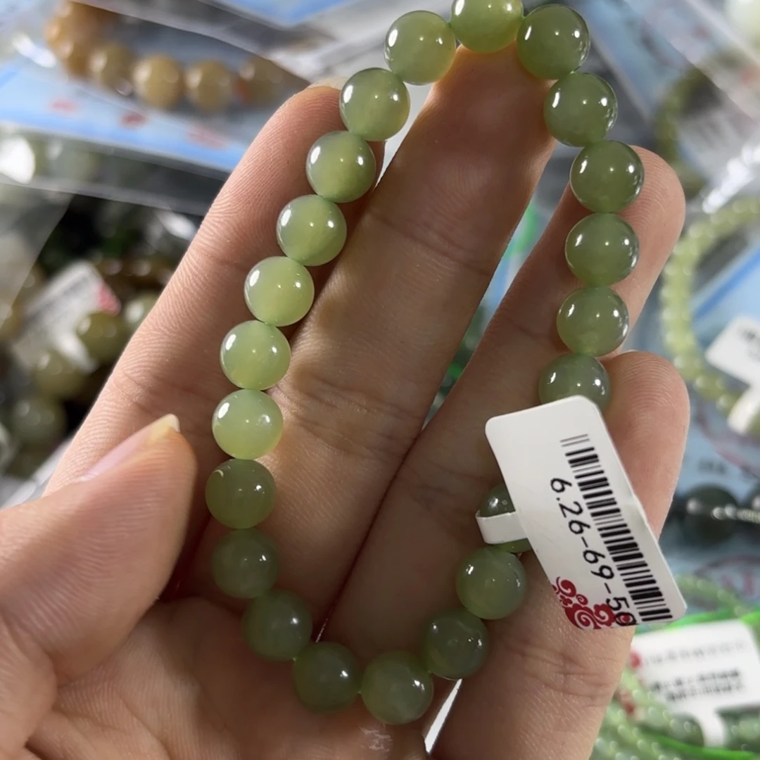 未镶嵌手链和田玉9