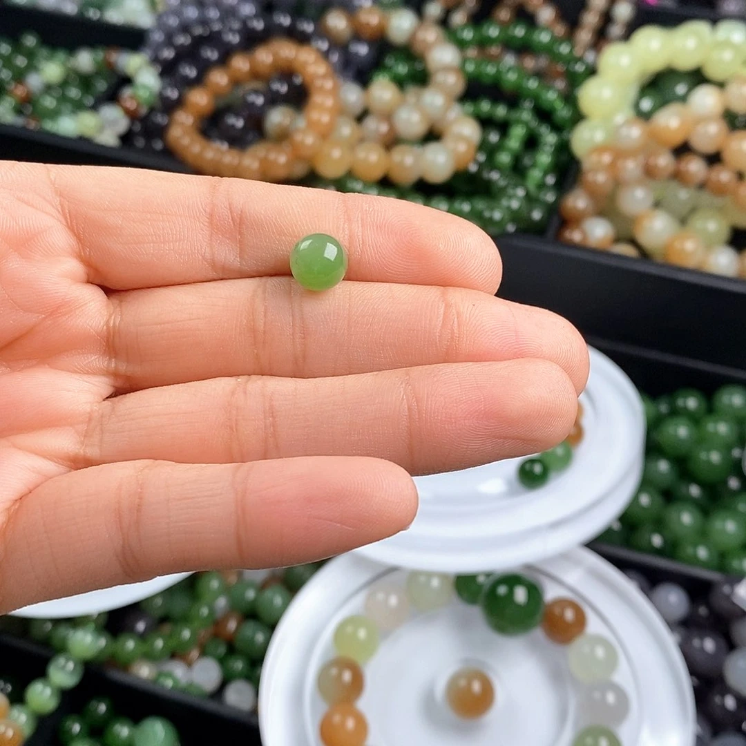 和田玉（碧玉）未镶嵌珠宝半成品