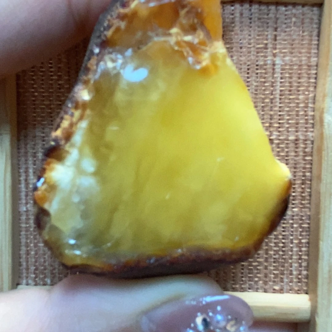 定制琥珀未镶嵌陈