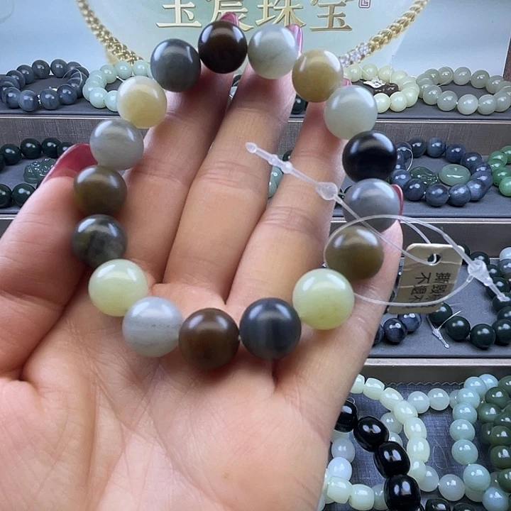 和田玉未镶嵌手链