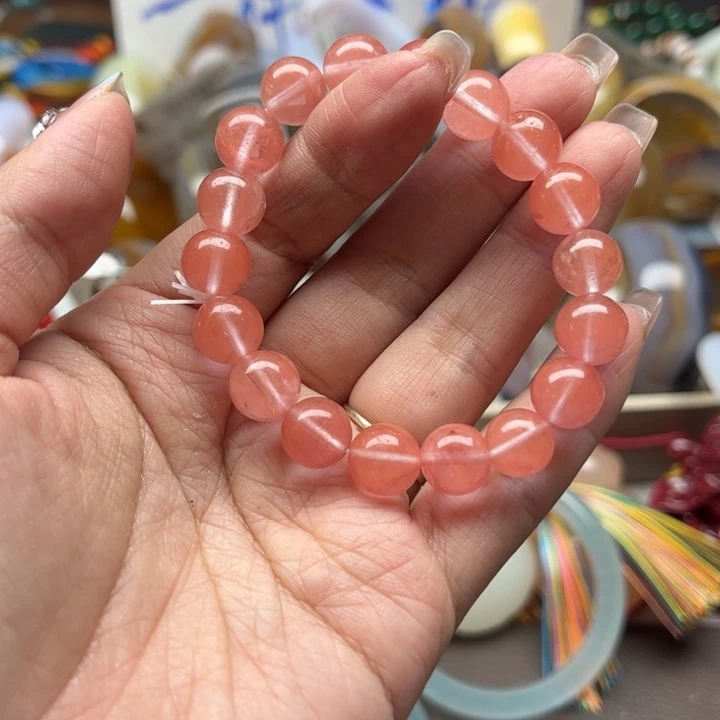 石英质玉颈饰未镶嵌