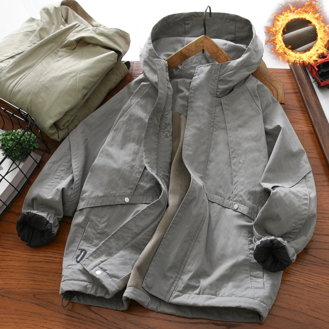 男童加绒外套秋冬季2025新款中大童加厚男孩儿童装连帽夹克冲锋衣