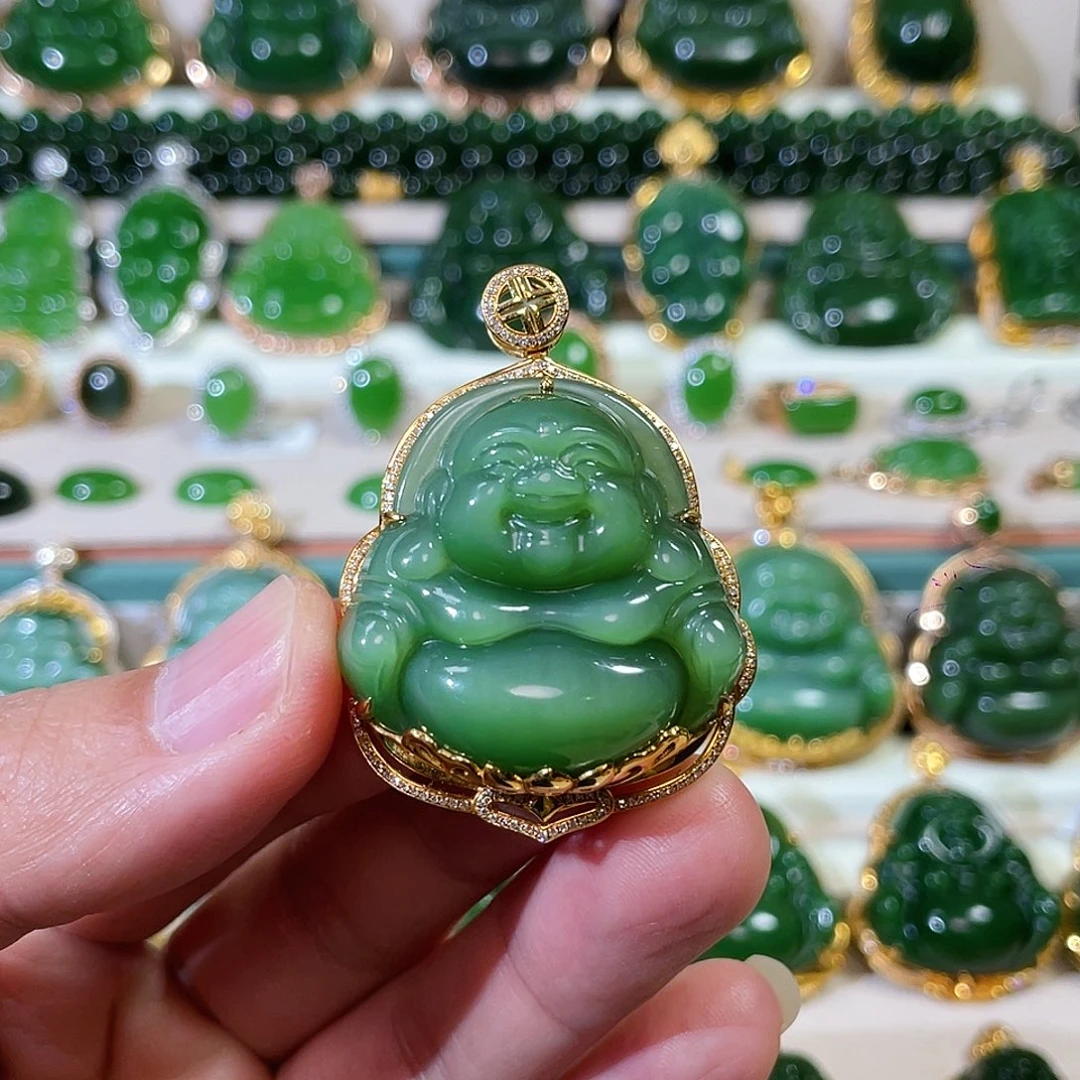 和田玉（碧玉）18K金镶嵌颈饰35mm