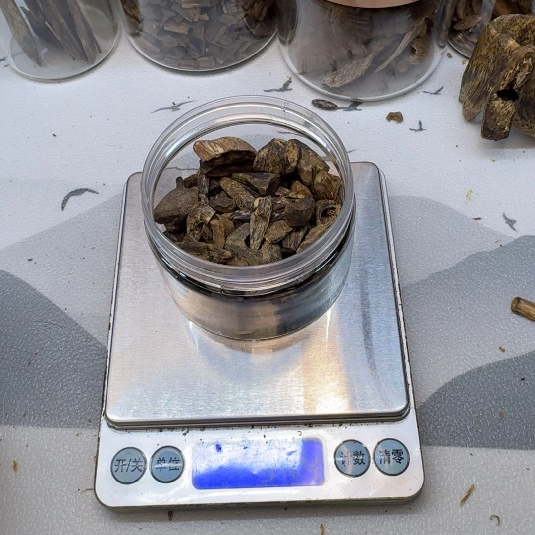 L***p木奇楠树钉原材料34克