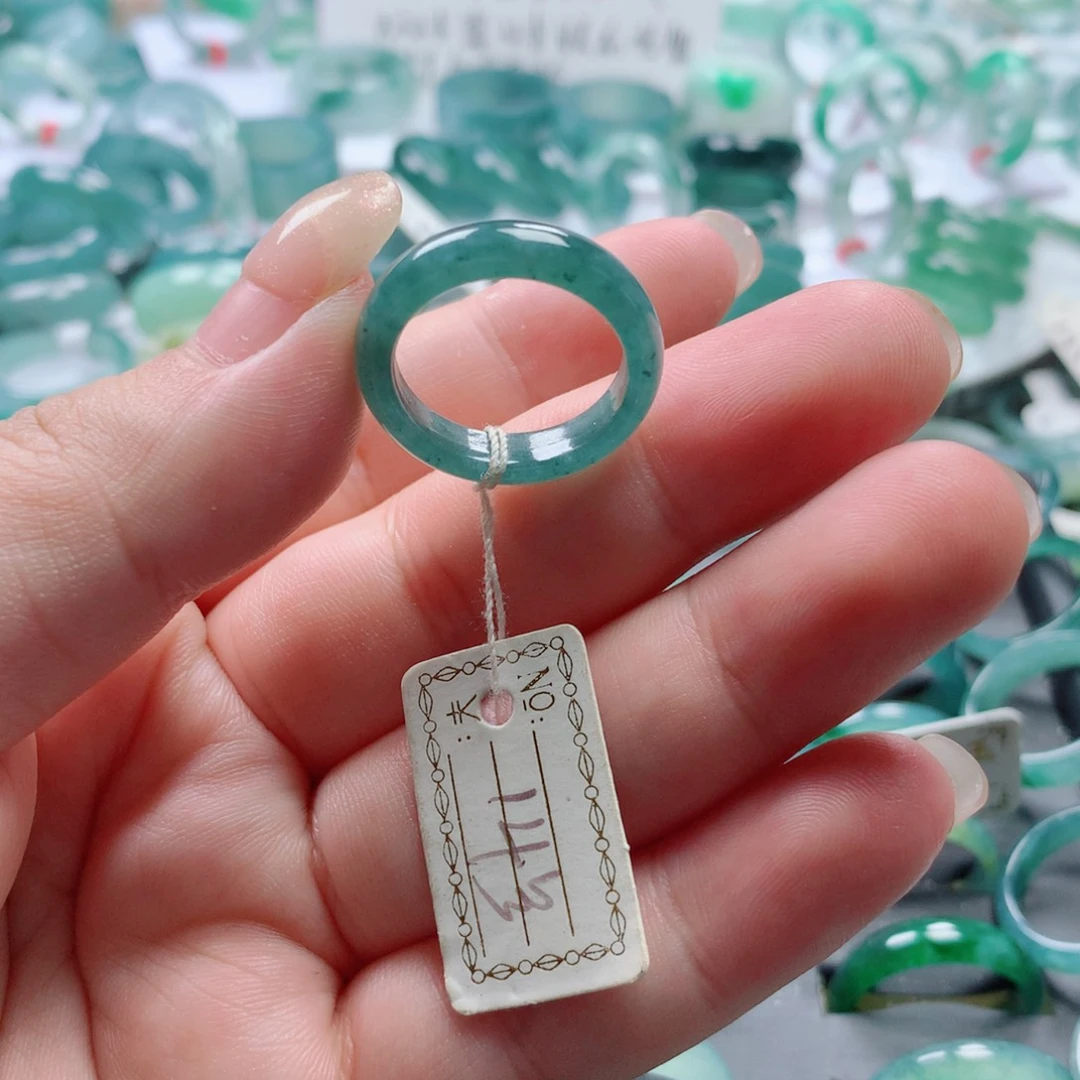 翡翠戒指未镶嵌戒指