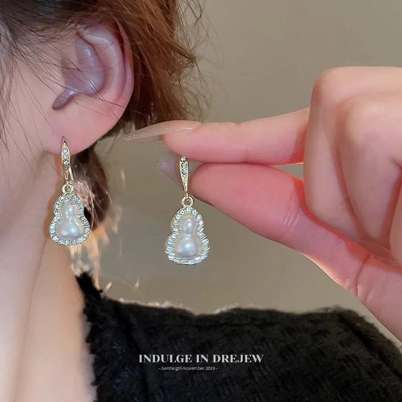 铜合金耳饰 2017小众轻奢巴洛克珠珠葫芦耳坠高级百搭轻奢款