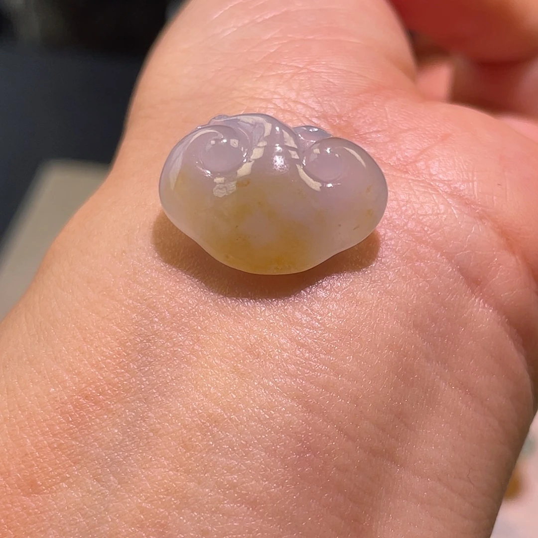 定制翡翠未镶嵌如意