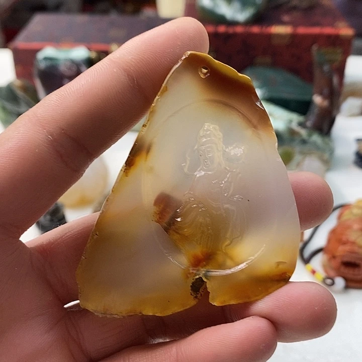 未镶嵌颈饰玛瑙/玉髓