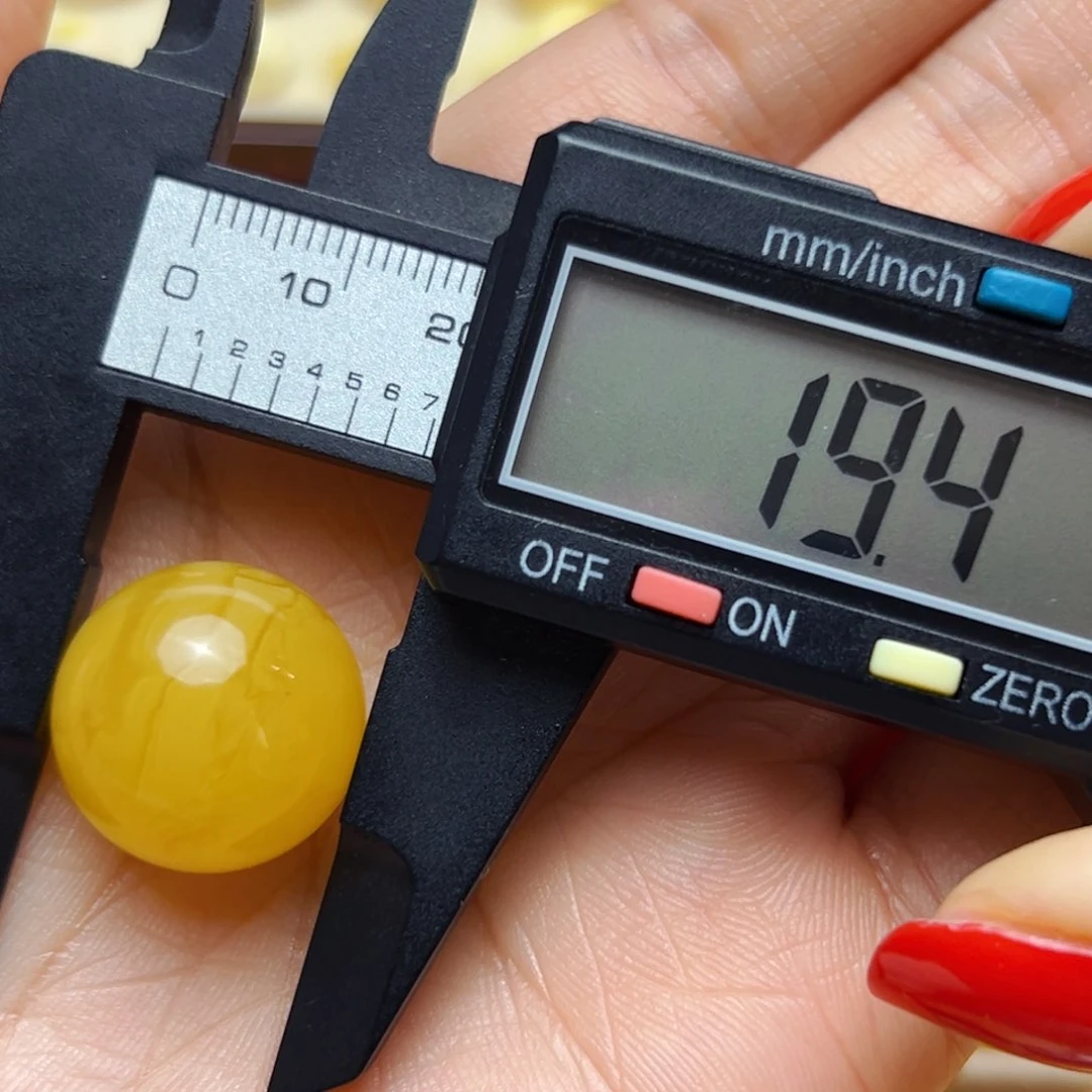琥珀裸石未镶嵌19mm微瑕单珠