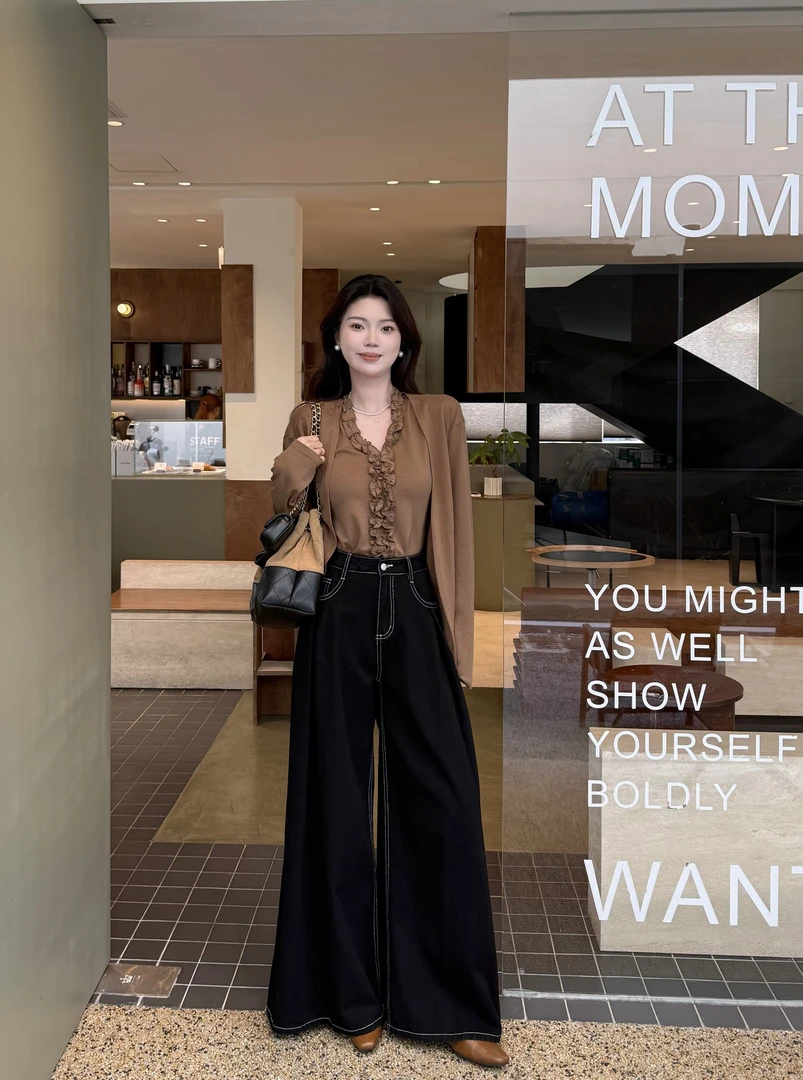 【假日报刊】法式气质黑色高腰阔腿裤牛仔裤女复古休闲设计感长裤子