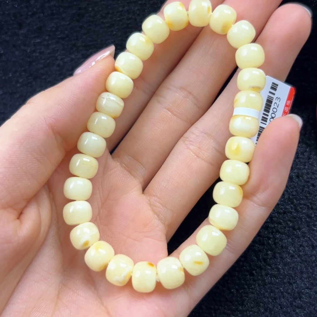 未镶嵌琥珀珠宝奇石