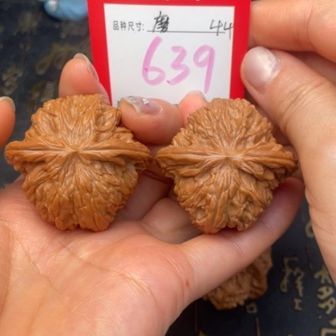 吊坠文玩核桃文玩的好