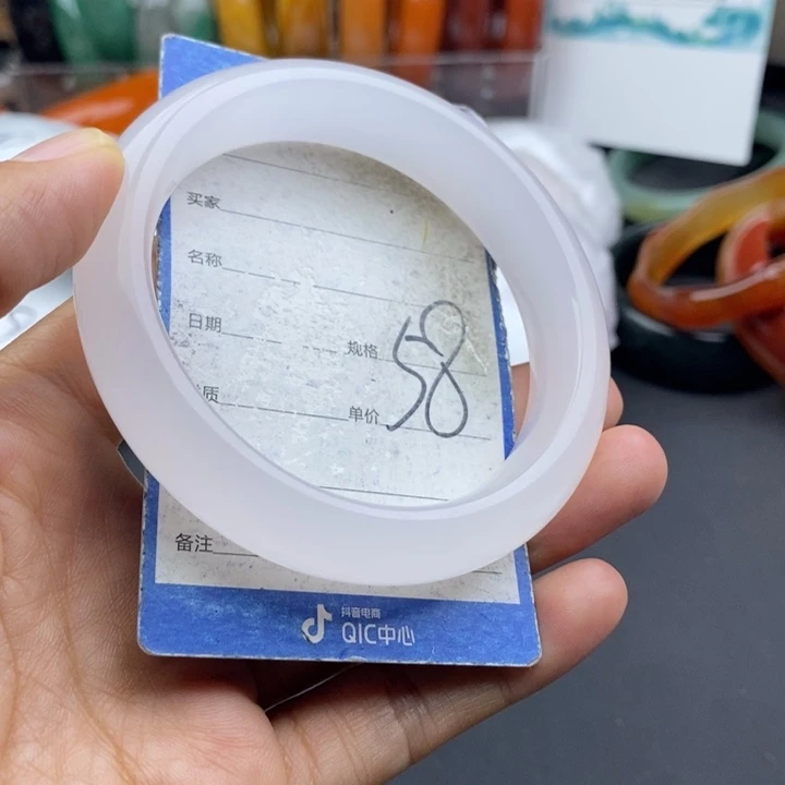 石英质玉未镶嵌手镯
