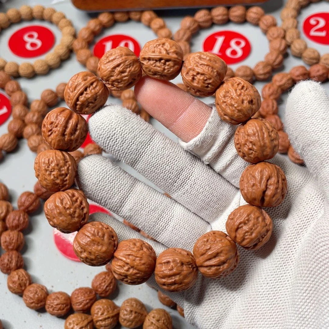 文玩核桃手串老树八棱18mm