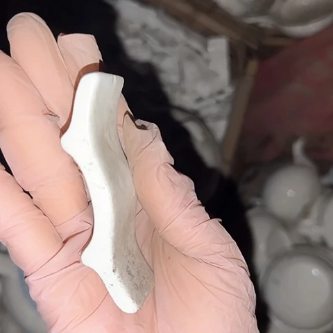 瓷片国营厂库存微瑕8个