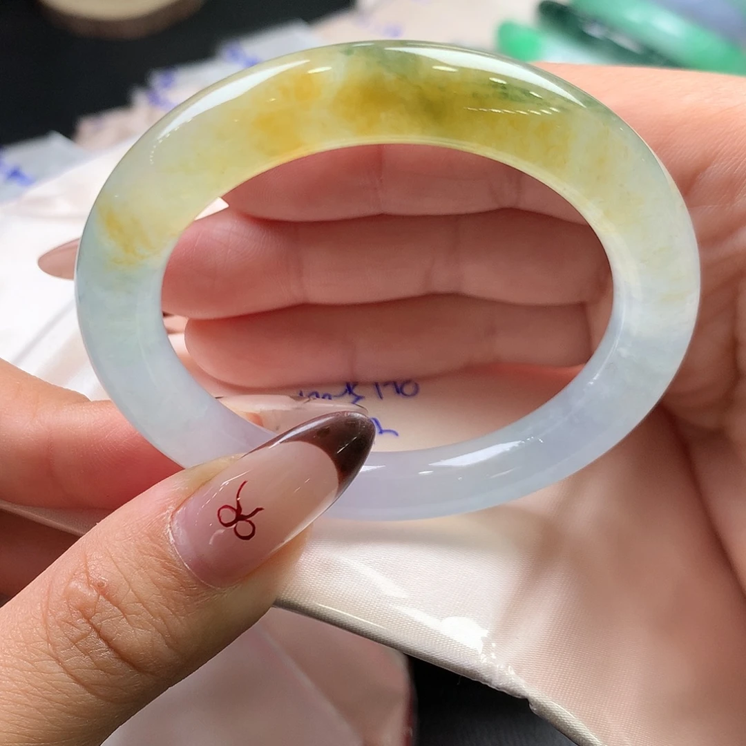 翡翠未镶嵌手镯（圆镯）49号冰种向日葵