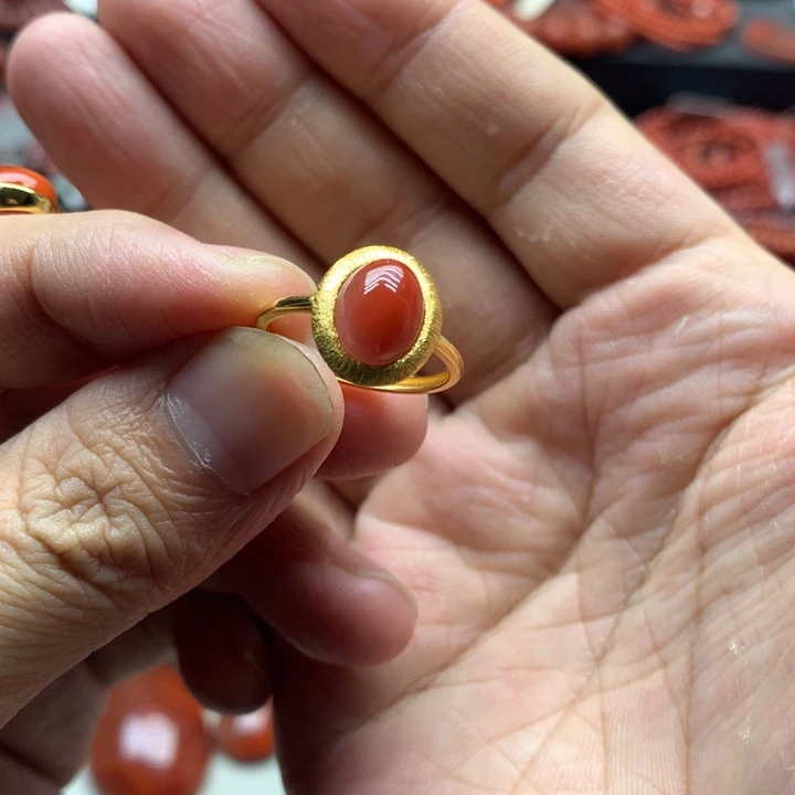 银S925镀金镶嵌戒指南红玛瑙