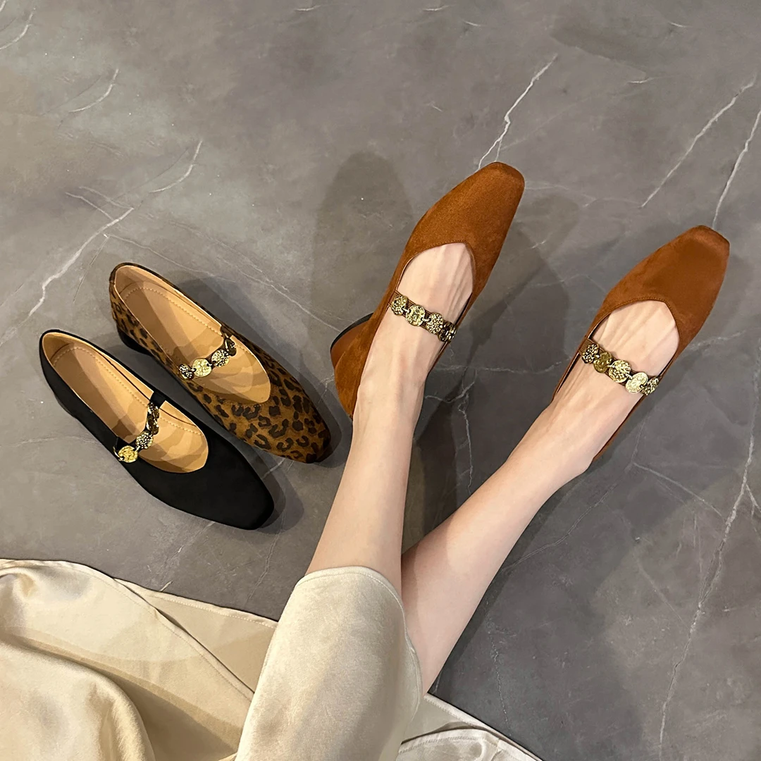 法式方头金币链玛丽珍鞋女2025新款春秋绒面真皮一子带浅口女单鞋