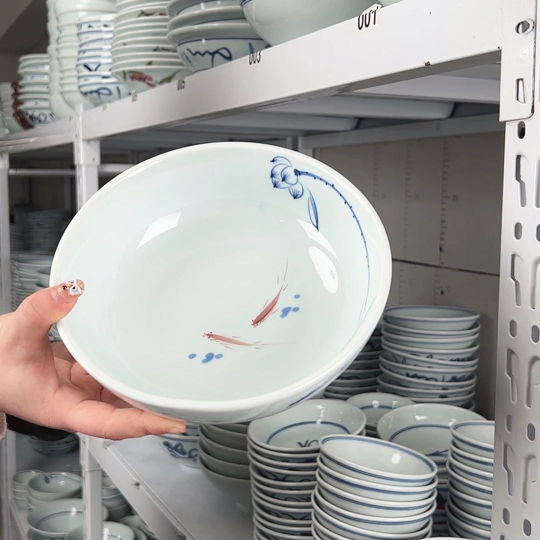 碗微瑕手绘鱼莲蓬8寸罗汉碗