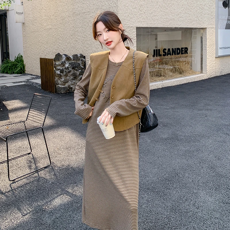 韩系马甲条纹连衣裙套装连衣裙女春季独特绝美盐系减龄两件套