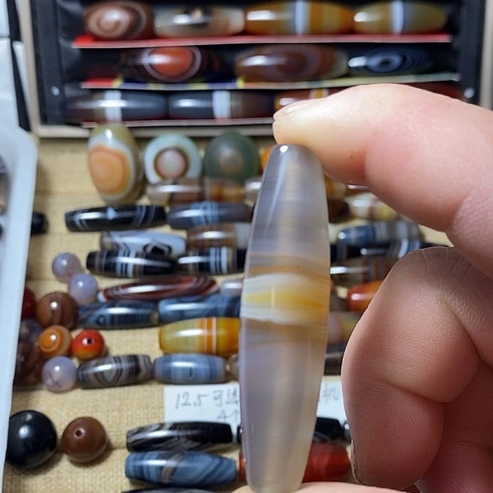 玛瑙/玉髓合金颈饰