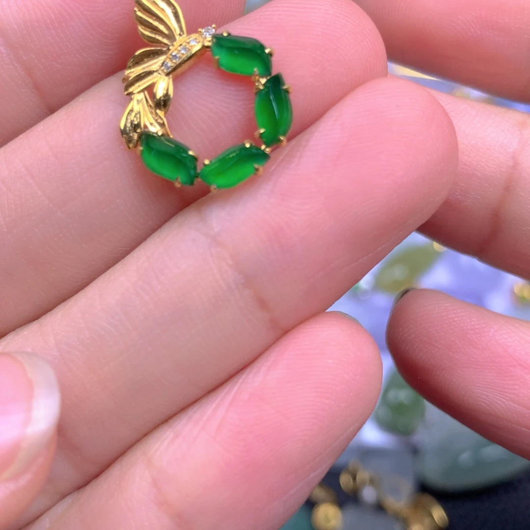 【闪购商品】翡翠18K金镶嵌颈饰钰*翡翠