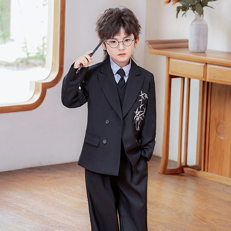 男童秋季新中式国风西装套装刺绣马甲表演礼服花童主持演出服