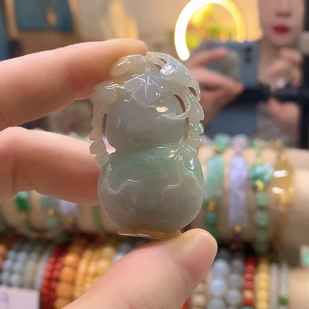 翡翠未镶嵌挂件翡翠挂件